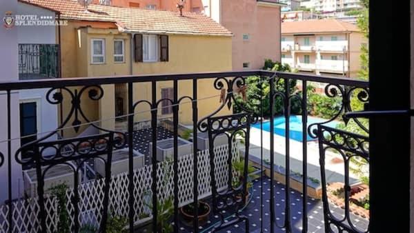 Hotel Splendid Mare Laigueglia Exterior foto