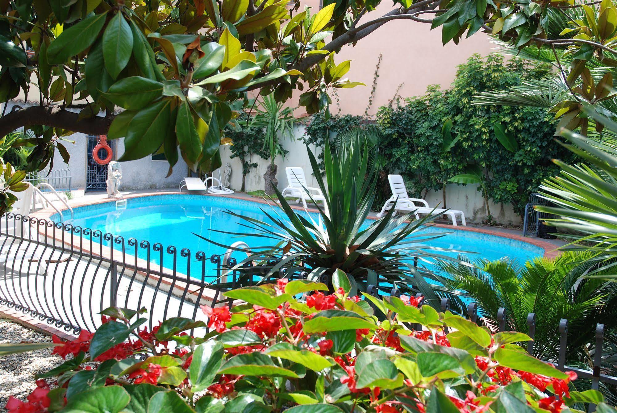 Hotel Splendid Mare Laigueglia Exterior foto